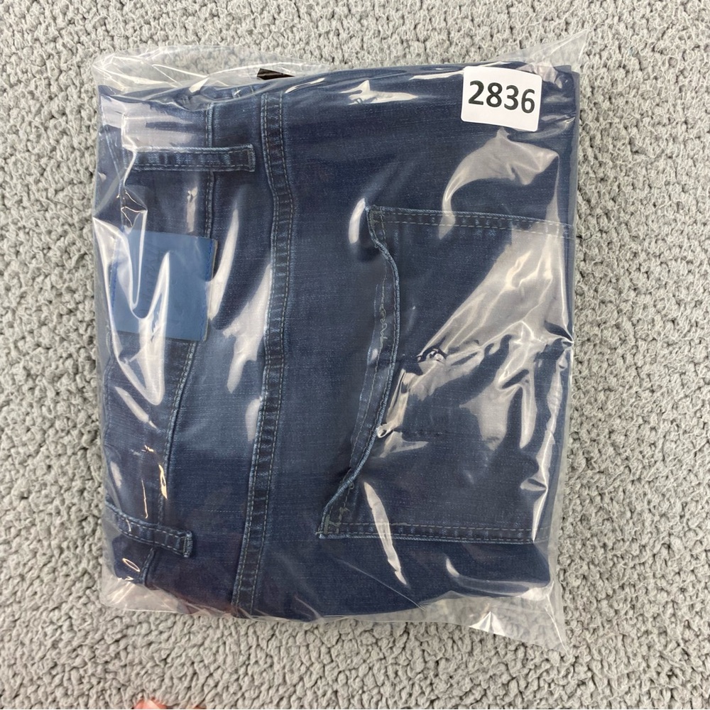 Mugsy Men's Blue Fultons Flex Denim 5-Pocket Stretch Casual Jeans  |  Size:  40 - Picture 14 of 14